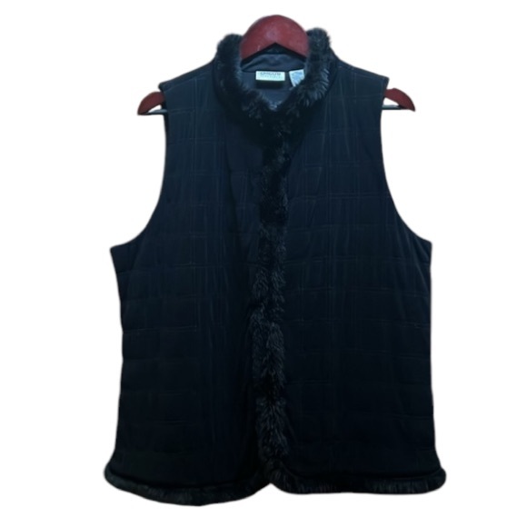 Chicos Faux Fur Traveler Trim Vest Quilted 4 hook/eye front closures Sz. 3=XL/16 - Picture 4 of 16